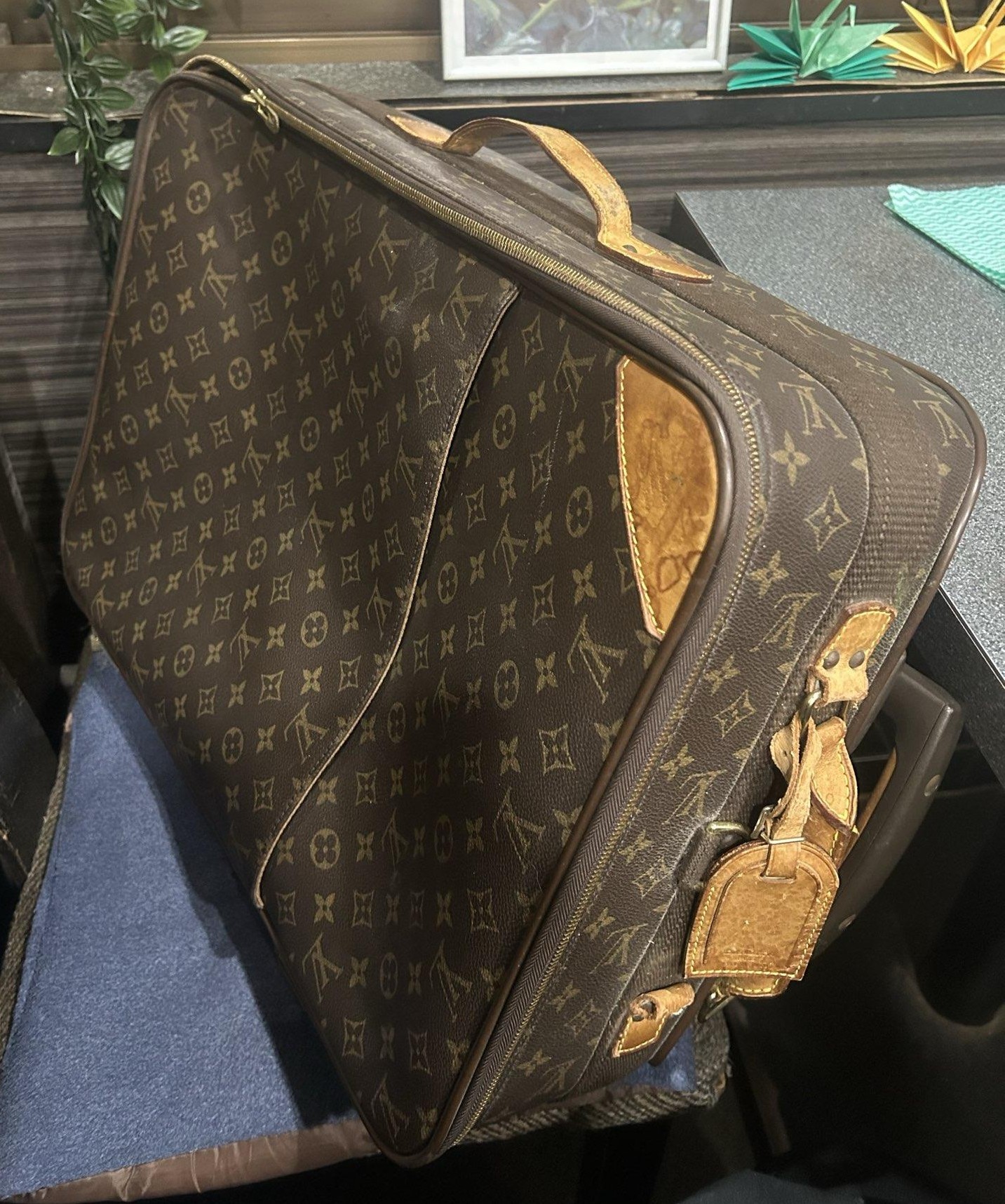LOUIS VUITTON（ルイヴィトン）キャリーバッグ M23294 出張買取実績 